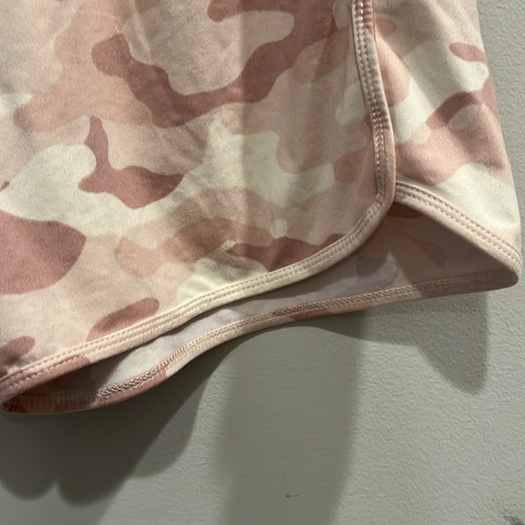 Society & Stitch  - from stitch fix - girls 2 piece shirt and top set. Size XL - Picture 6 of 16